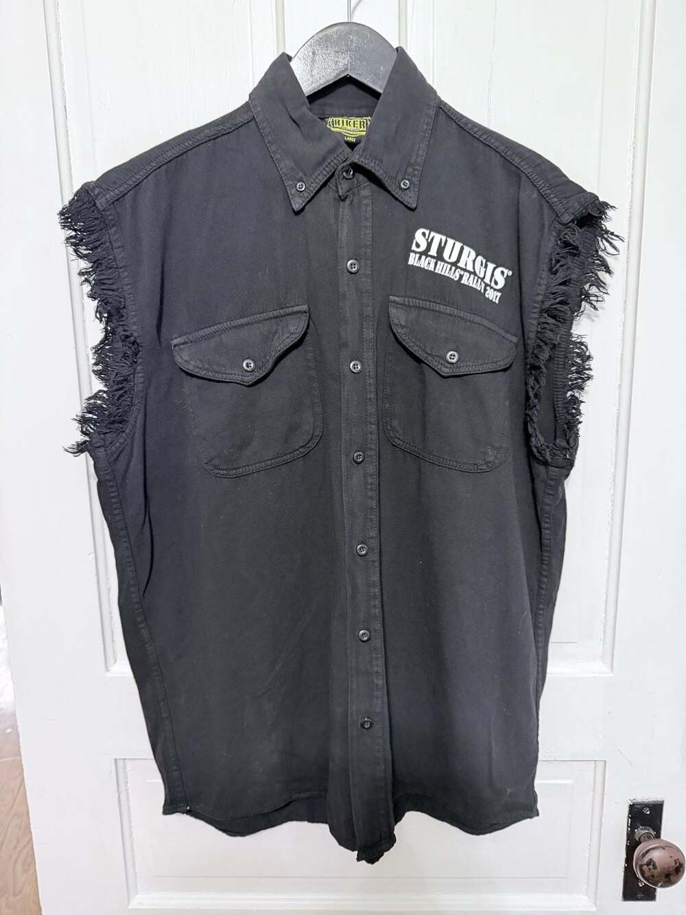 Biker Clothing Co. Sturgis Black Hills Rally 2017 Sleeveless Denim Shirt L

KD